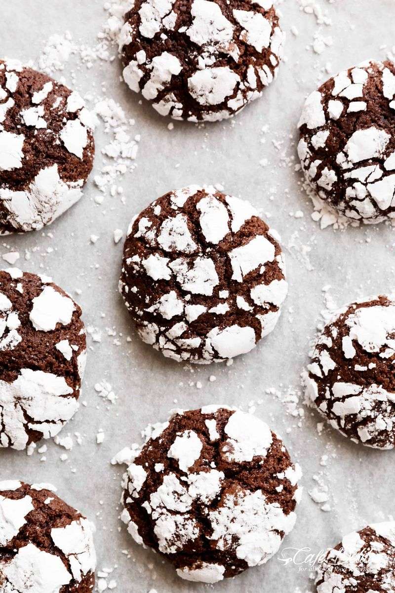 Chocolate Crinkle Cookies