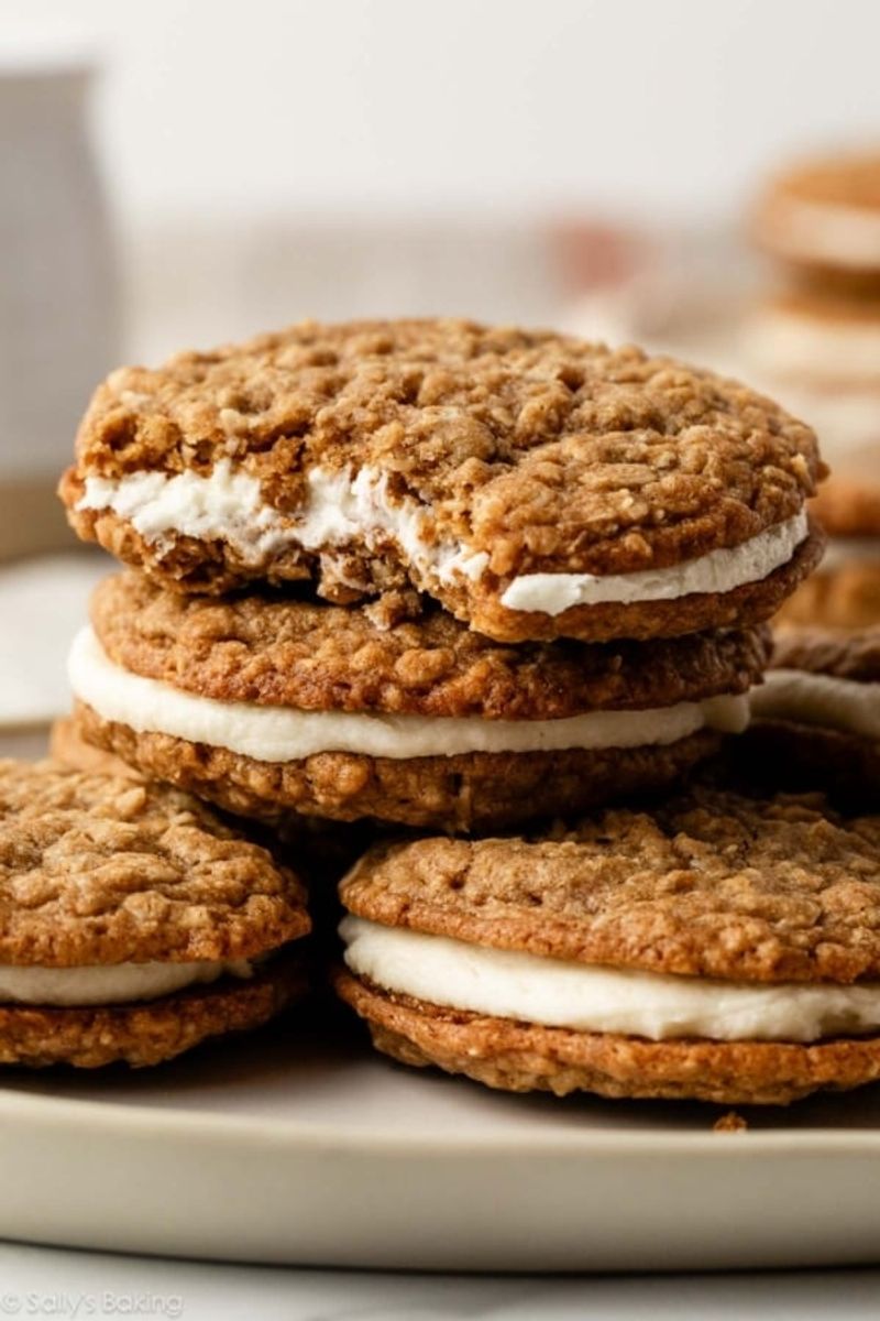 Oatmeal Creme Pies