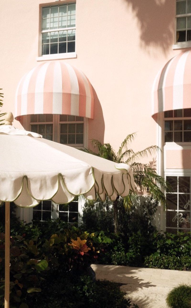 The Colony Palm Beach Roof Garden