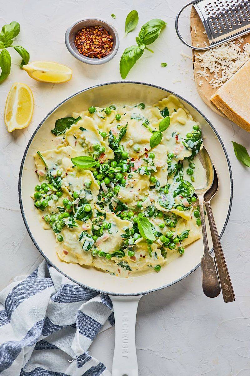 Lemon Butter Ravioli With Peas