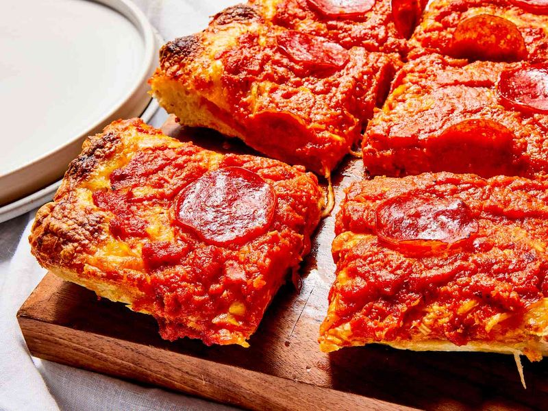 Detroit-style pizza