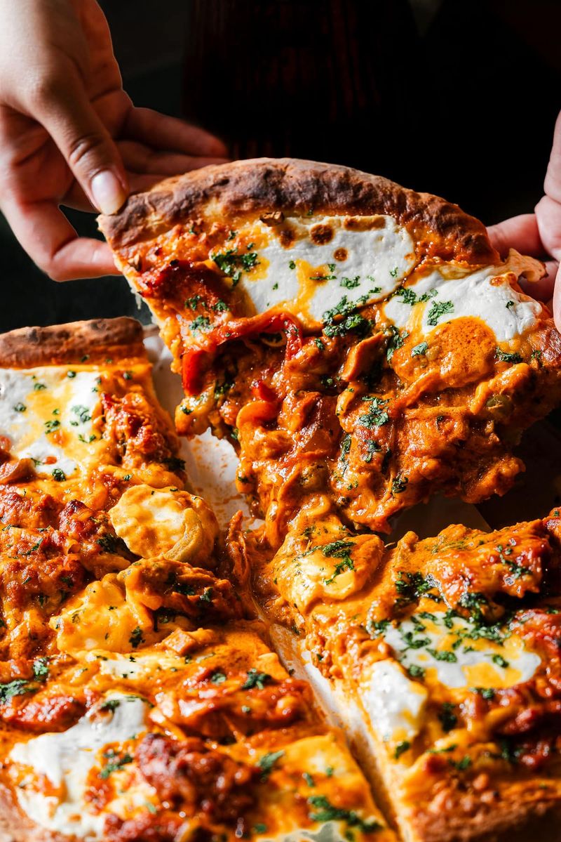 Butter Chicken Pizza