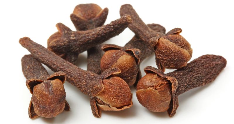 Whole Cloves