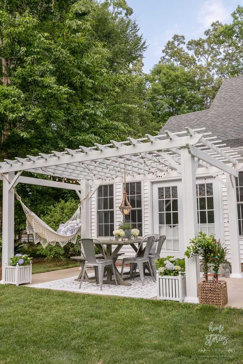 Design a Useful Outdoor Room Around Seating