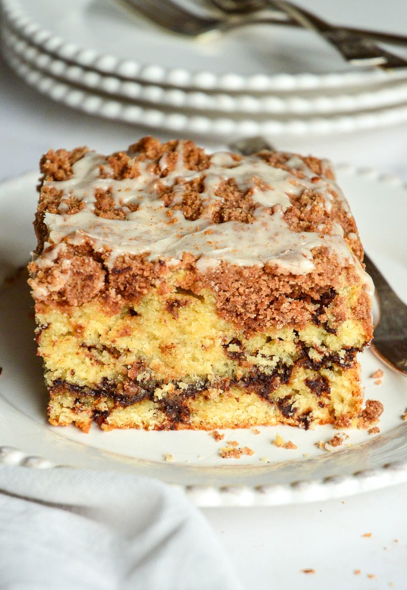 Dutch Oven Cinnamon Breakfast Cake