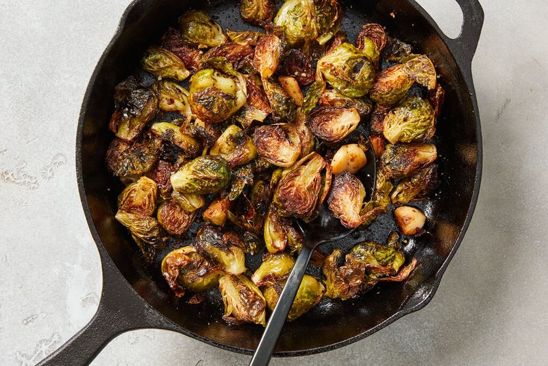 Brussels Sprouts With Garlic And Chili Flakes