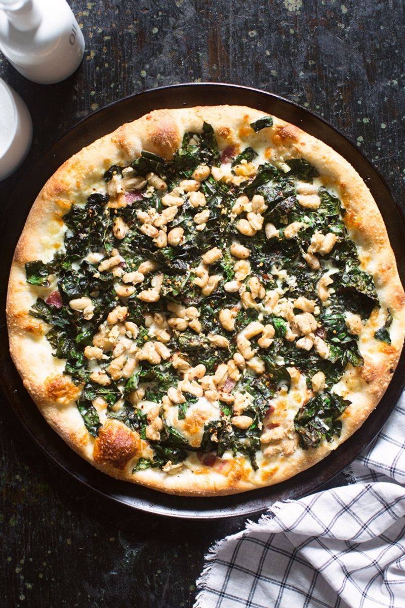 White Bean Purée Pizza