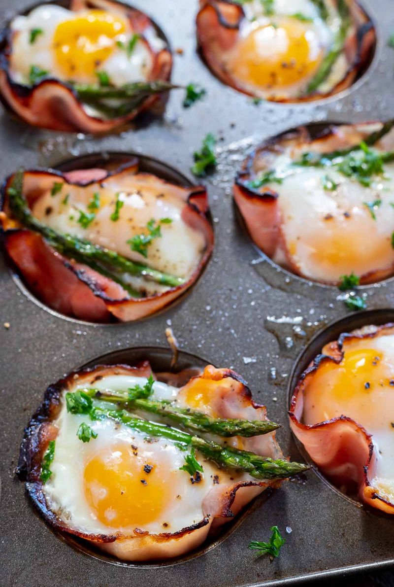 Ham and Egg Baked Cups