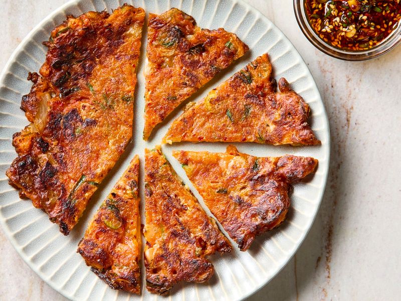 Kimchi pancakes (Kimchijeon)