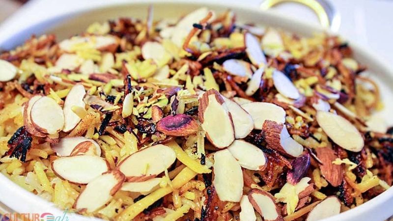 Reshteh Polow (Iranian Noodle Rice)
