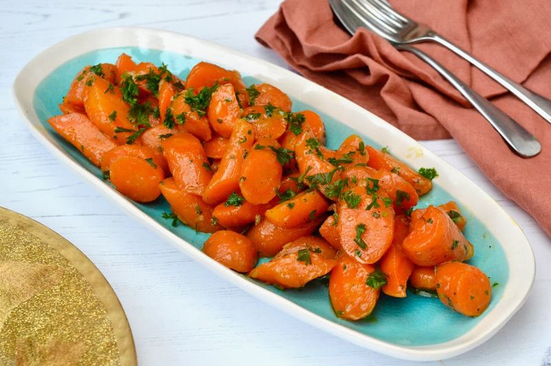 Glazed Carrots (Old-School Style)
