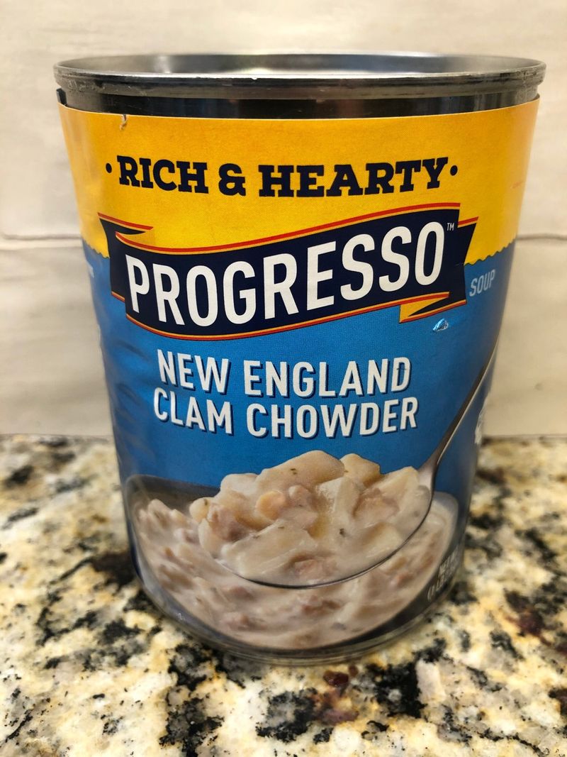Rich & Hearty New England Clam Chowder