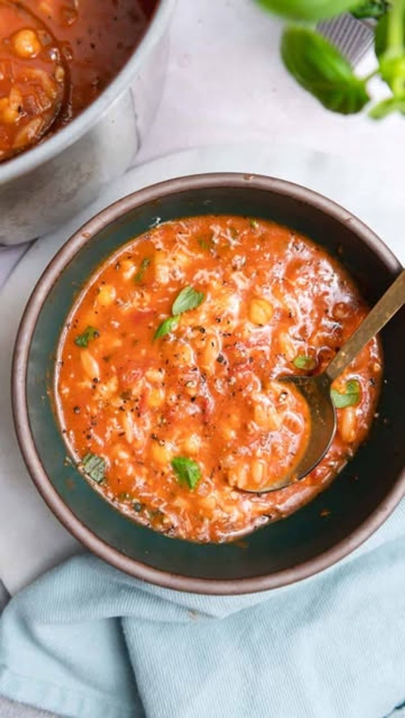 Tomato Basil Orzo Soup