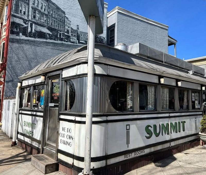 Summit Diner (Summit)