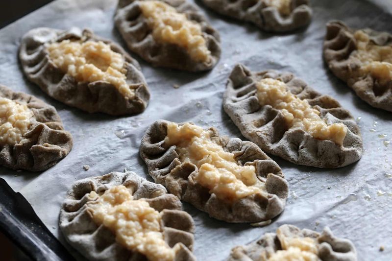 Finland: Karjalanpiirakka (Karelian pies)