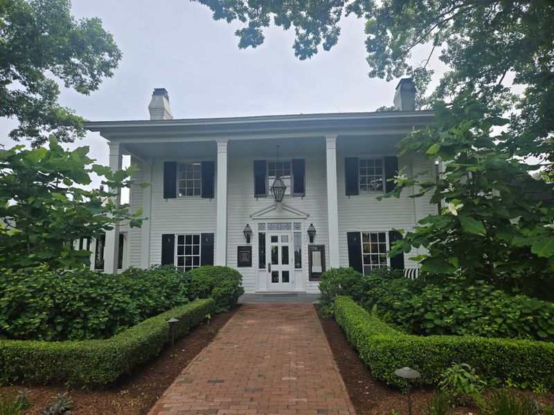 North Carolina: The Fearrington House