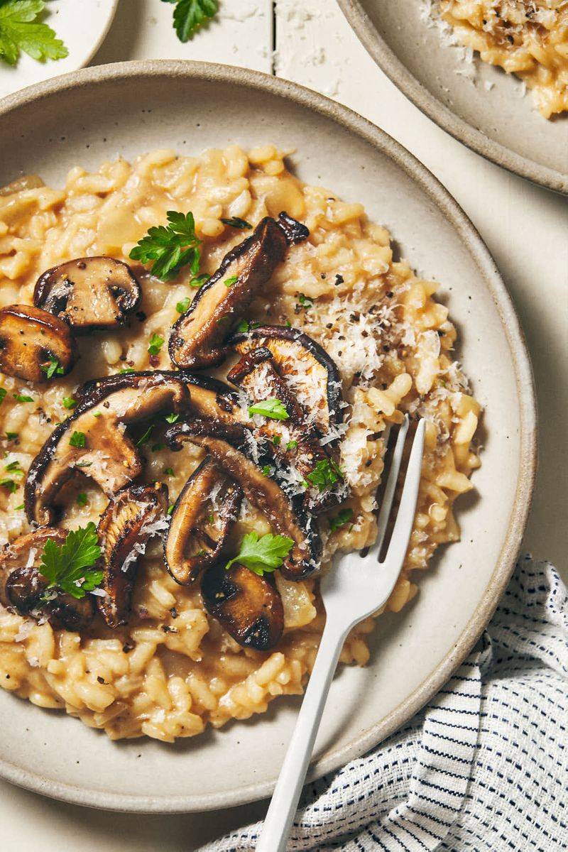 Creamy mushroom and thyme risotto