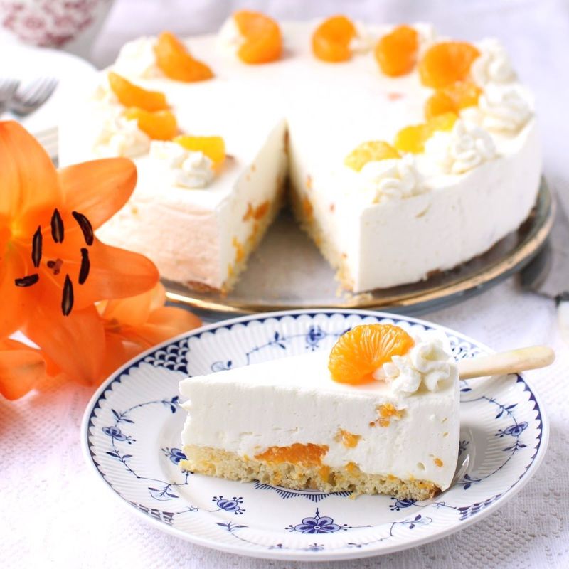 German Mandarin Cream Torte (Mandarinen Sahnetorte)