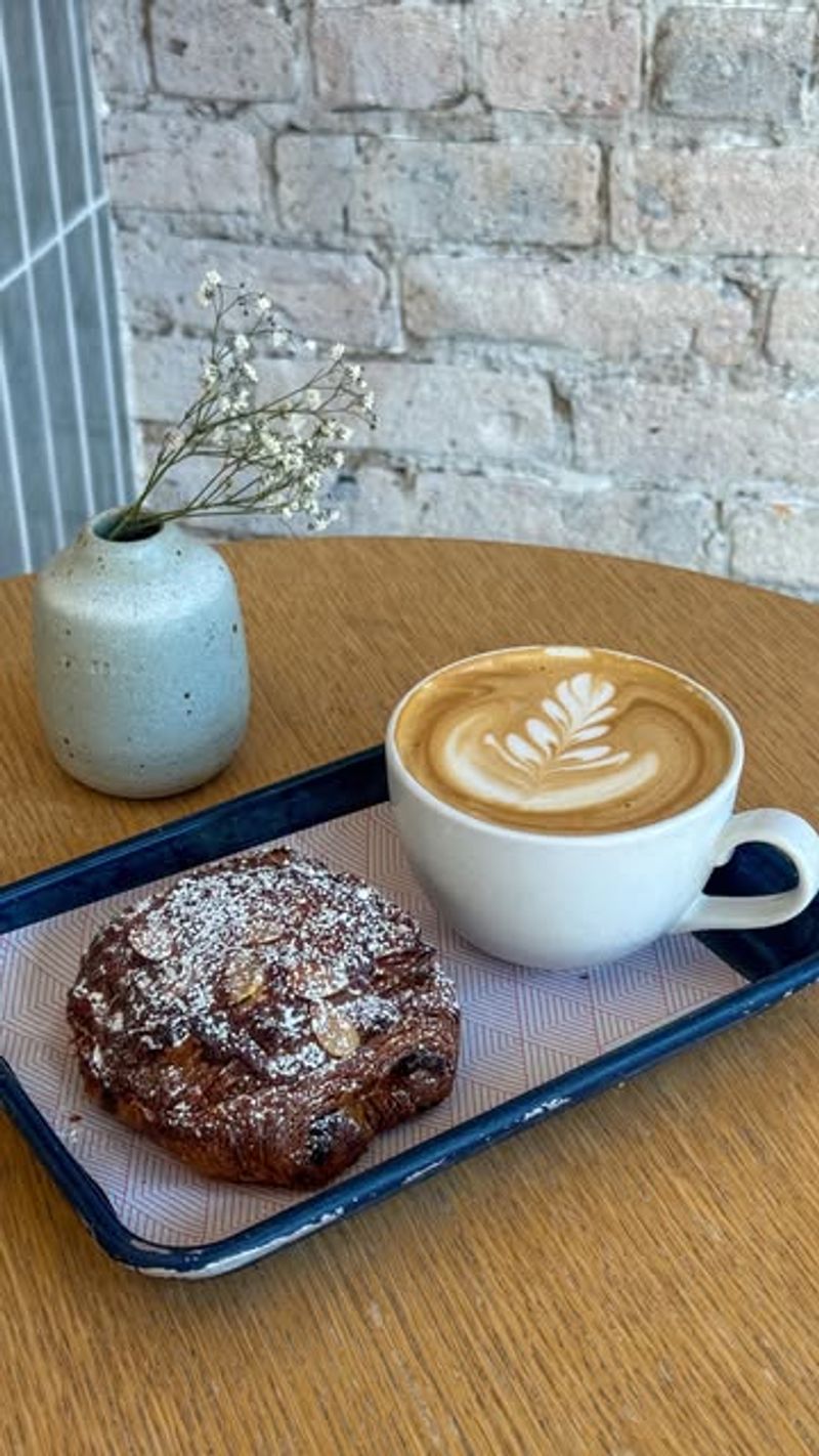 Floriole Cafe & Bakery