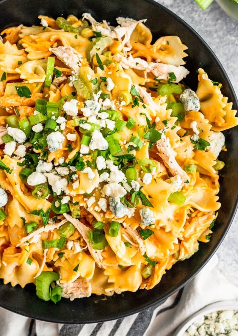 Buffalo chicken pasta salad
