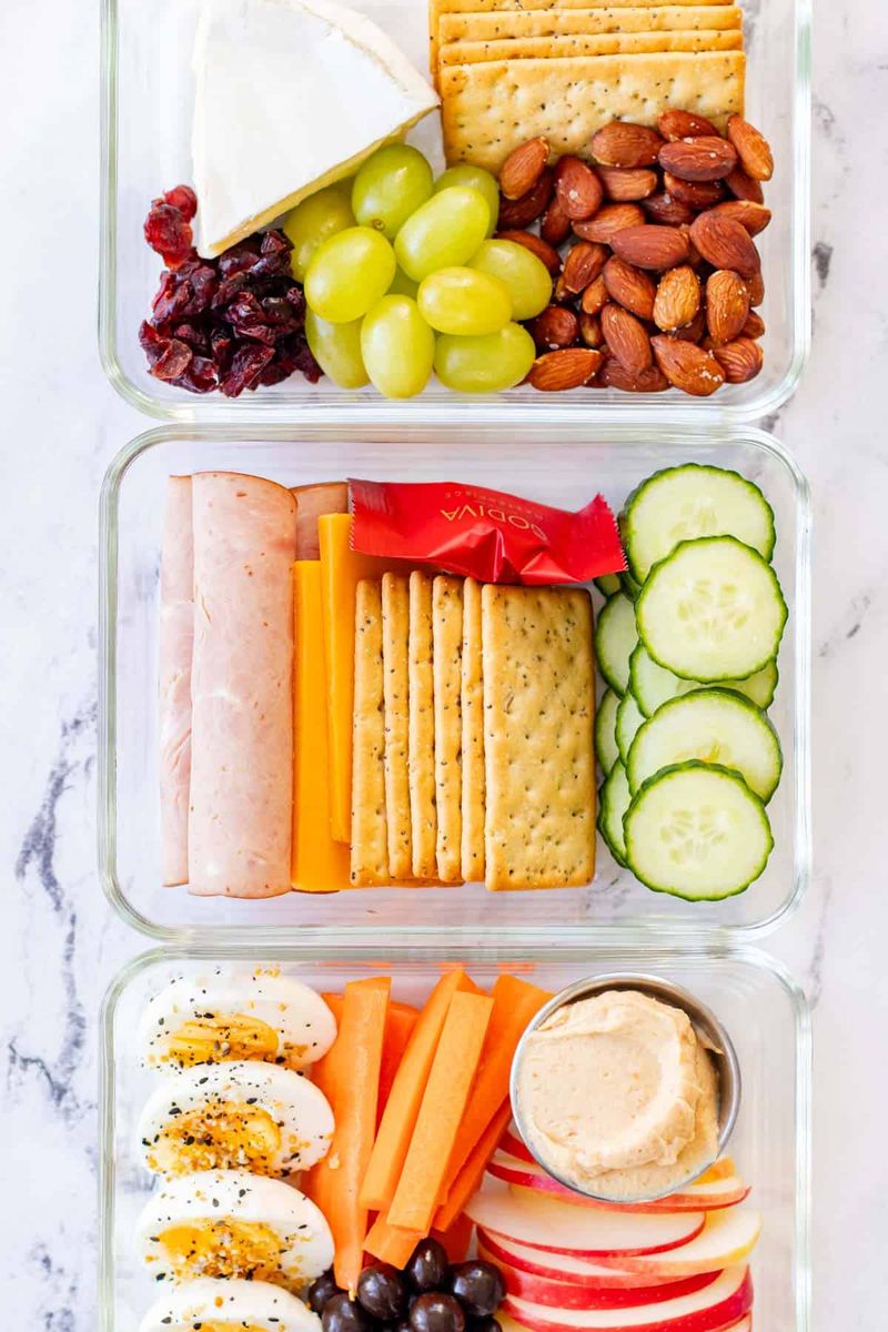 DIY Lunchables-Style Snack Plate