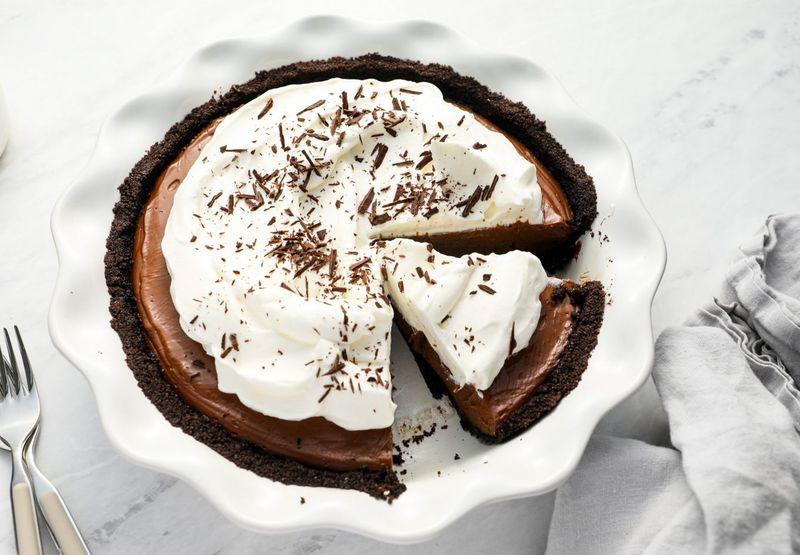 Chocolate Cream Pie With Fudge Layer