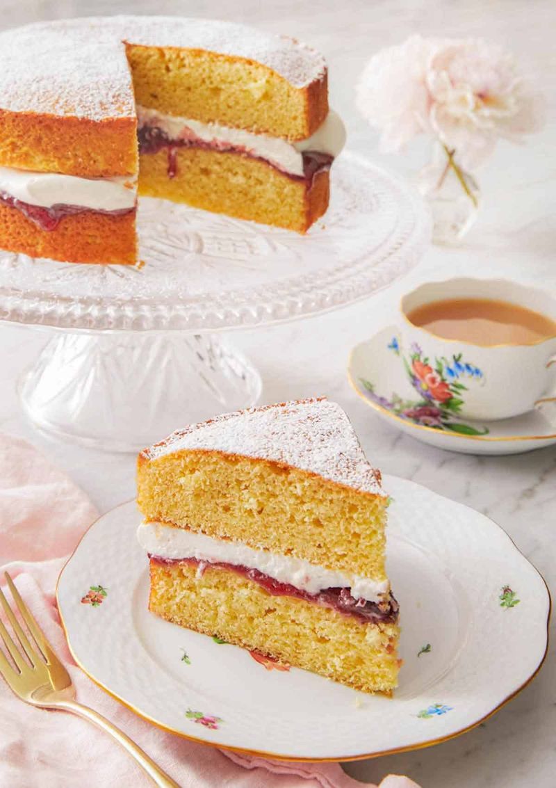 Victoria sponge cake