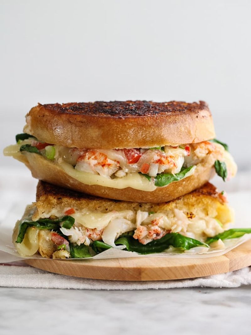 Maine – Lobster and Smoked Cheddar Grilled Cheese