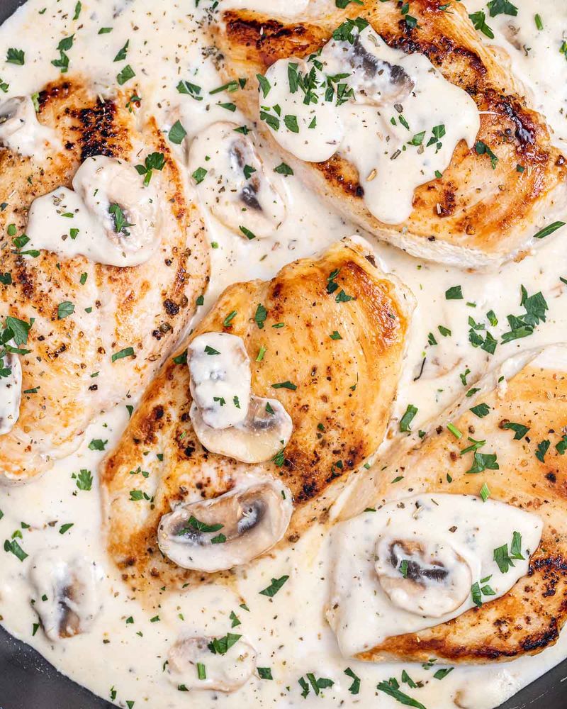 Chicken Cutlets With Creamy Mushroom Sauce