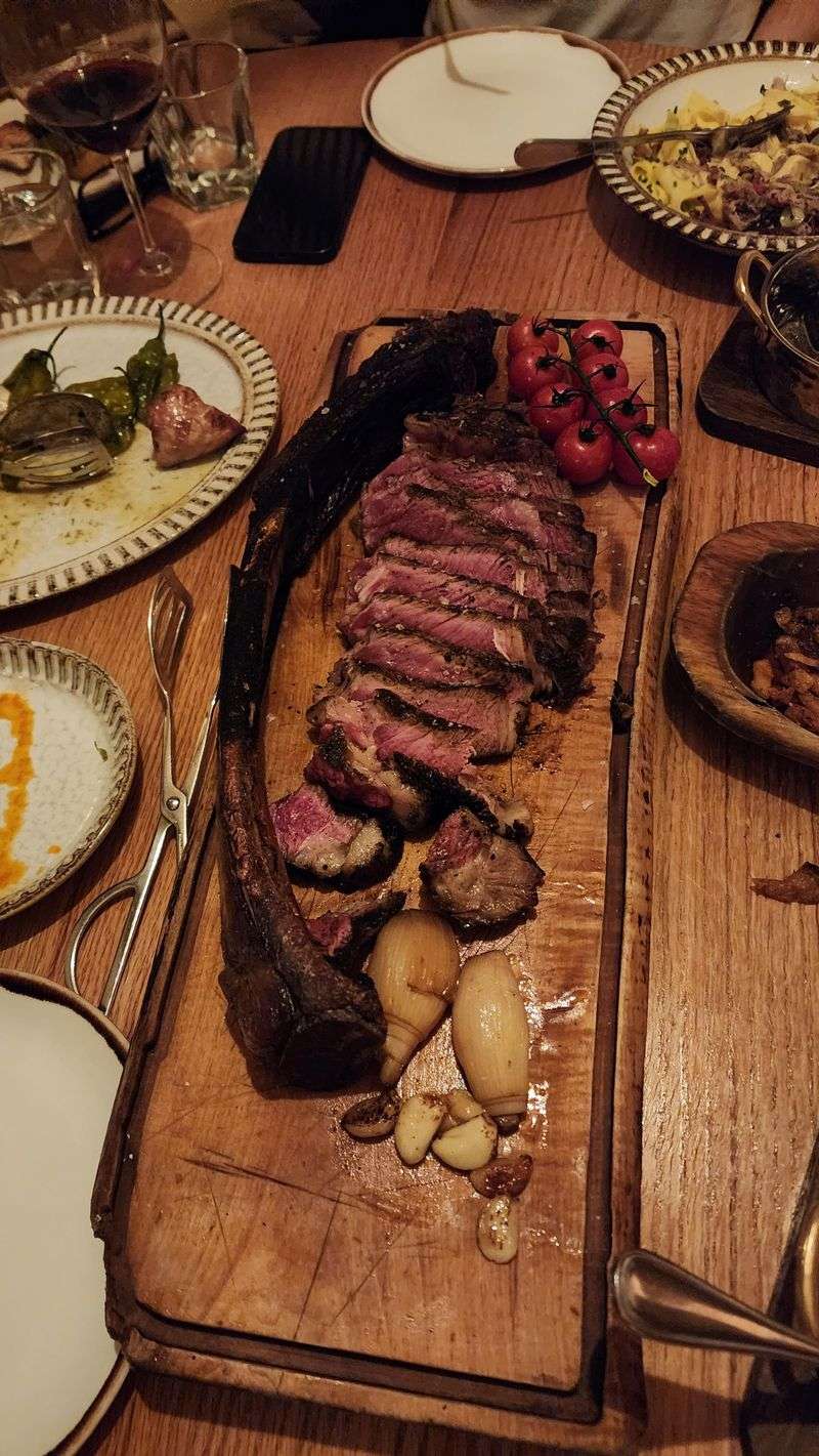 Perry’s Steakhouse & Grille