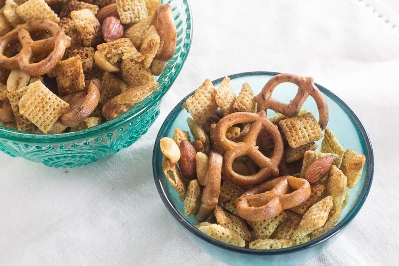 Low-Sodium Chex Mix