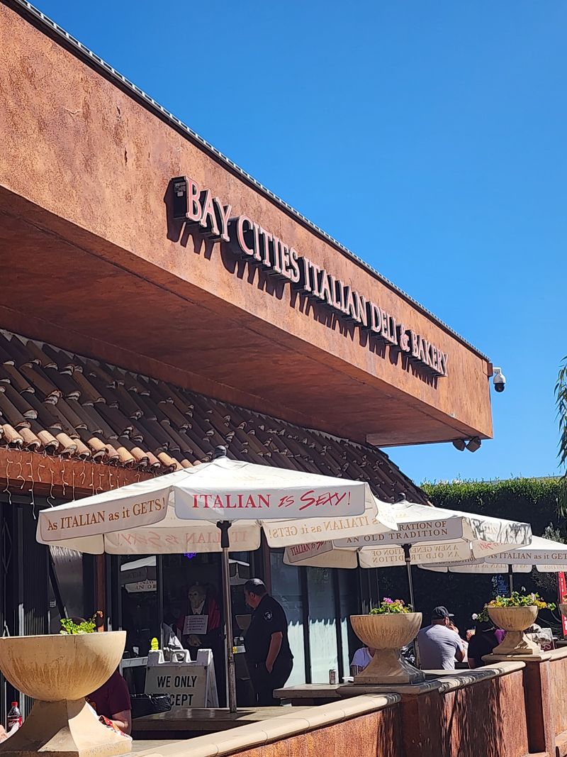 California: Bay Cities Italian Deli, Santa Monica