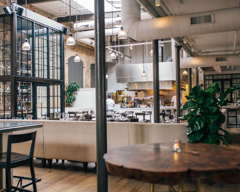 Minnesota: Spoon and Stable