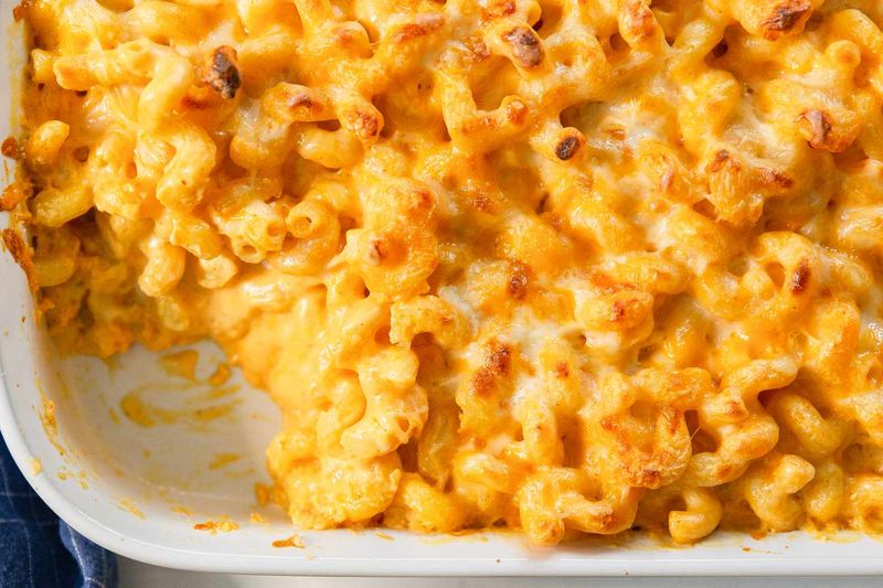 Baked Mac and Cheese Casserole