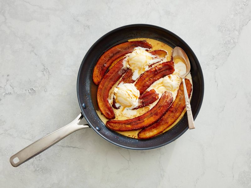 Bananas Foster Skillet Sundaes
