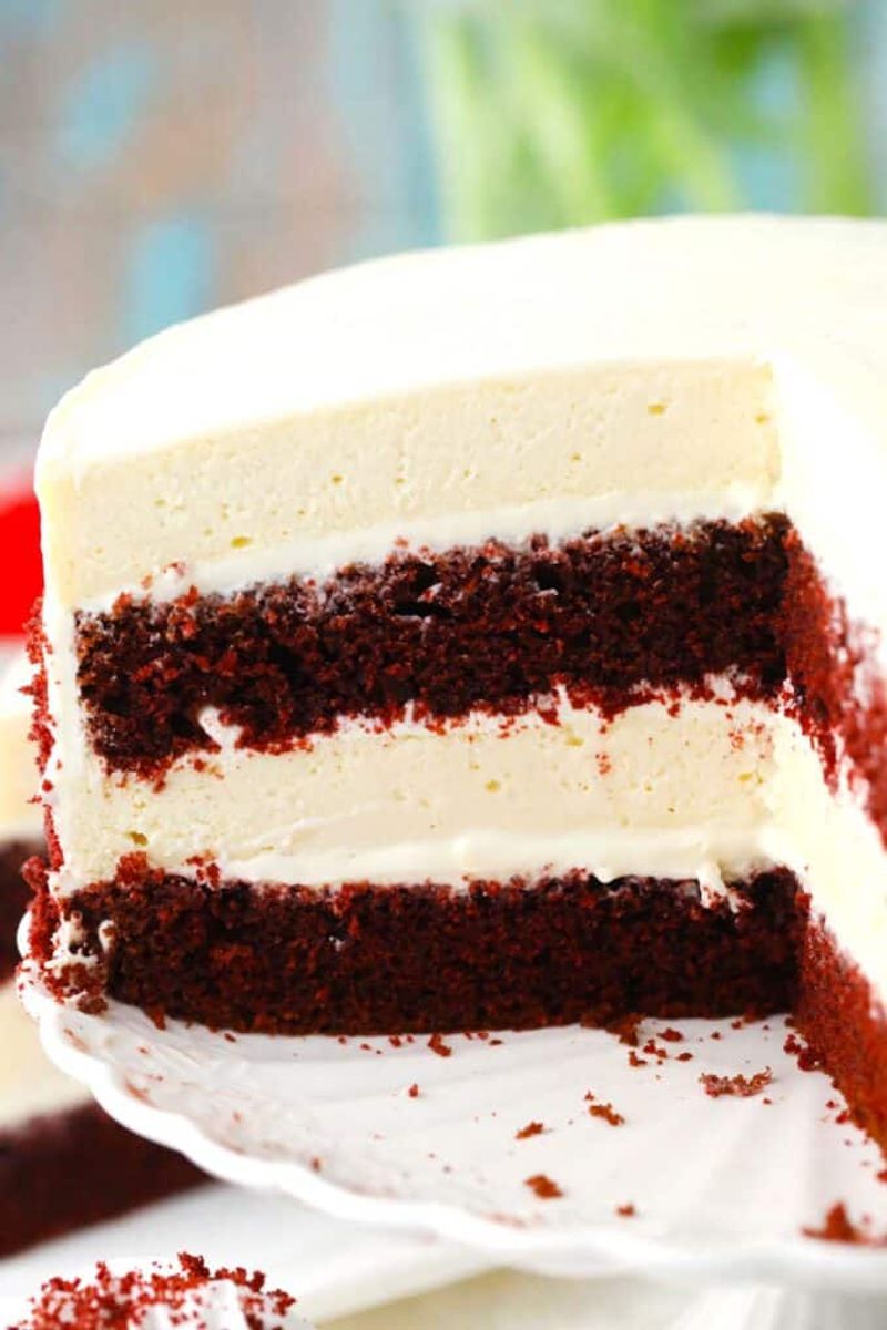 Cheesecake Factory Ultimate Red Velvet Cake Cheesecake