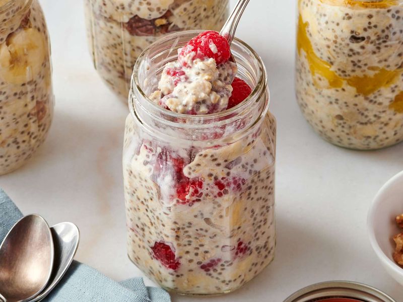 Overnight Oats with Chia Seeds