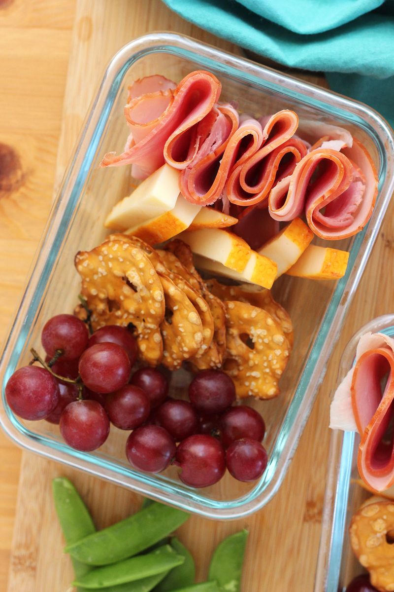 DIY Lunchables Snack Plate