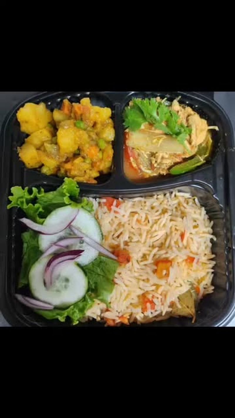 Set Lunch Bento, Thali, or Comida Corrida