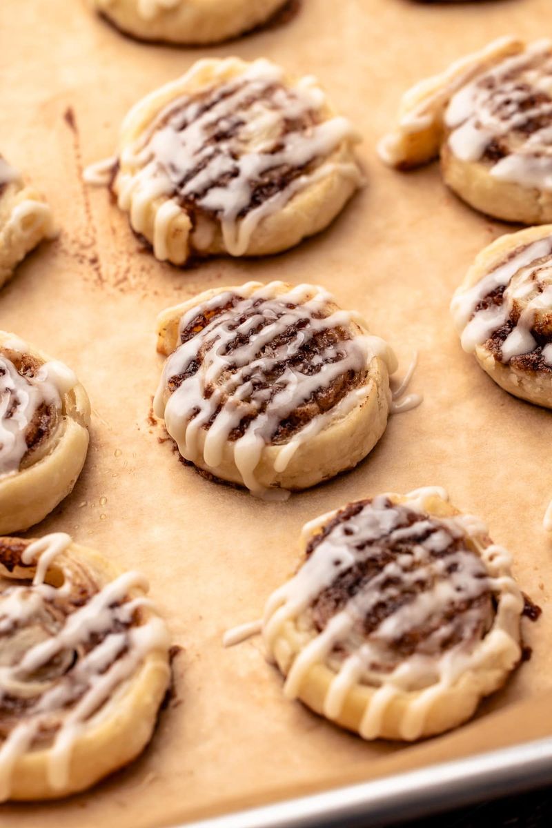 Mini Cinnamon Roll Pinwheels