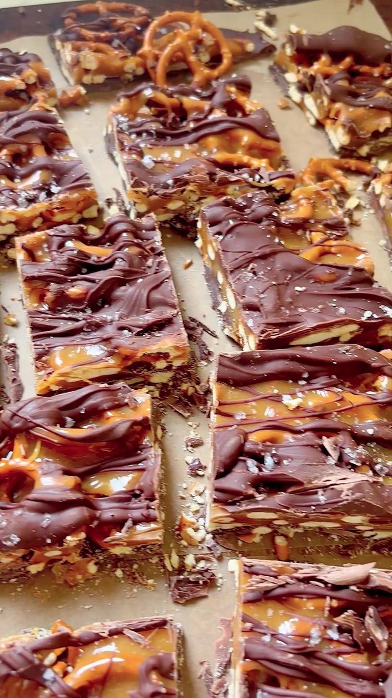 Salted Caramel Marshmallow Pretzel Bars