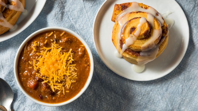 Cinnamon Roll with Chili (Iowa)