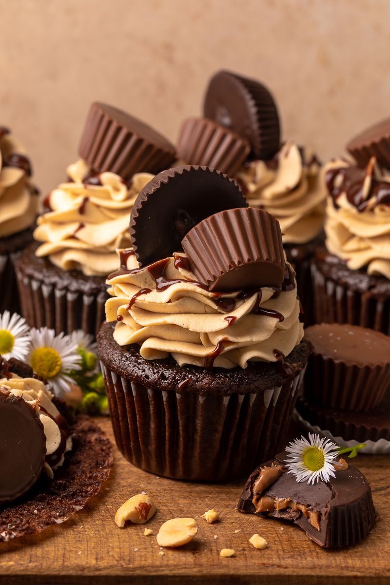 Peanut Butter Cup Explosion Cupcakes