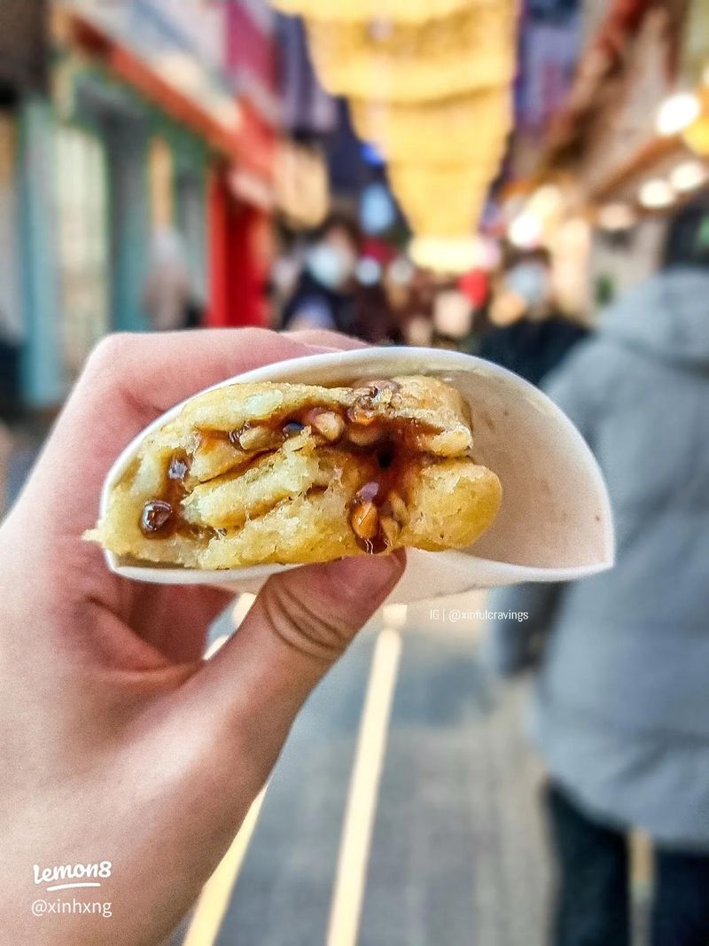 Hotteok (Sweet Filled Pancakes)