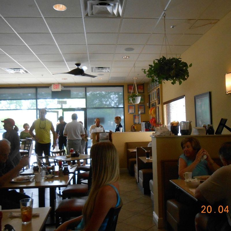 Yana Mama’s Family Restaurant - Old Fort