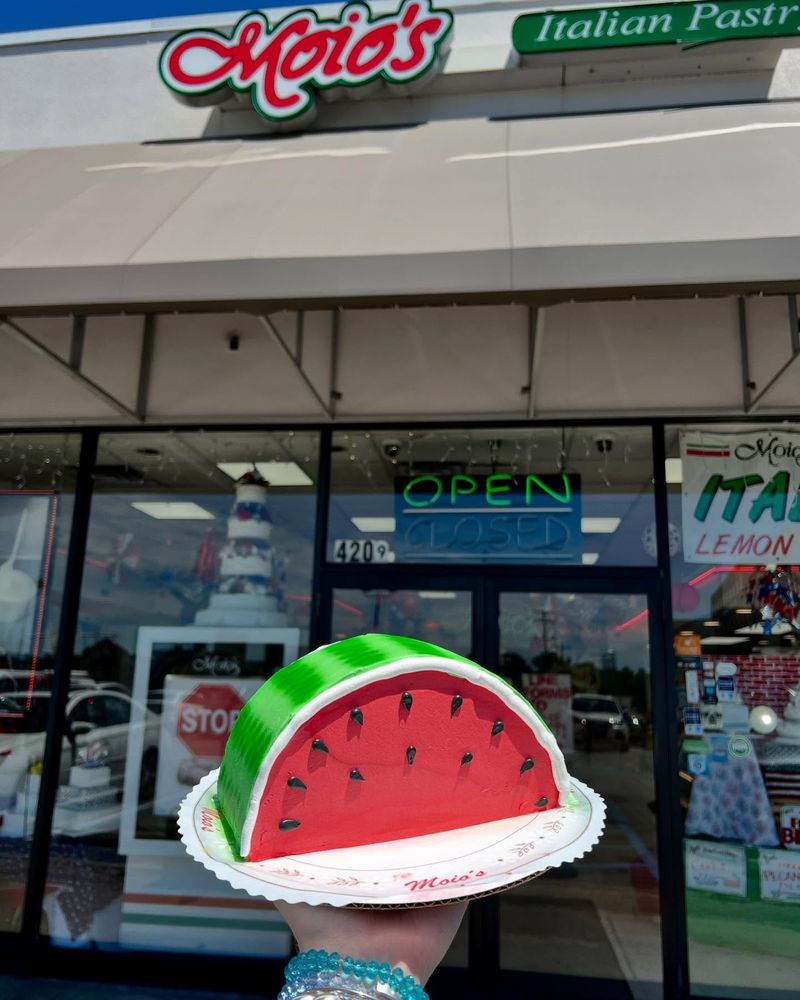 Moio's Italian Pastry Shop & Deli