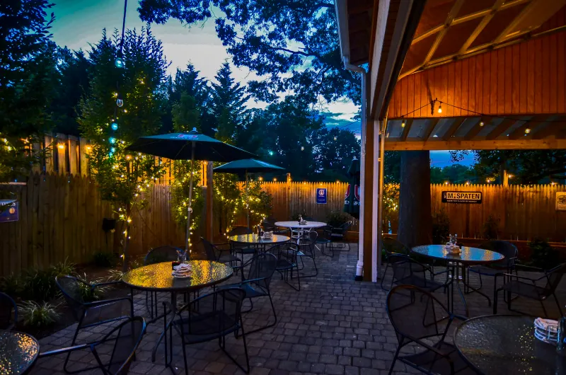 Maryland: Old Stein Inn (Edgewater)