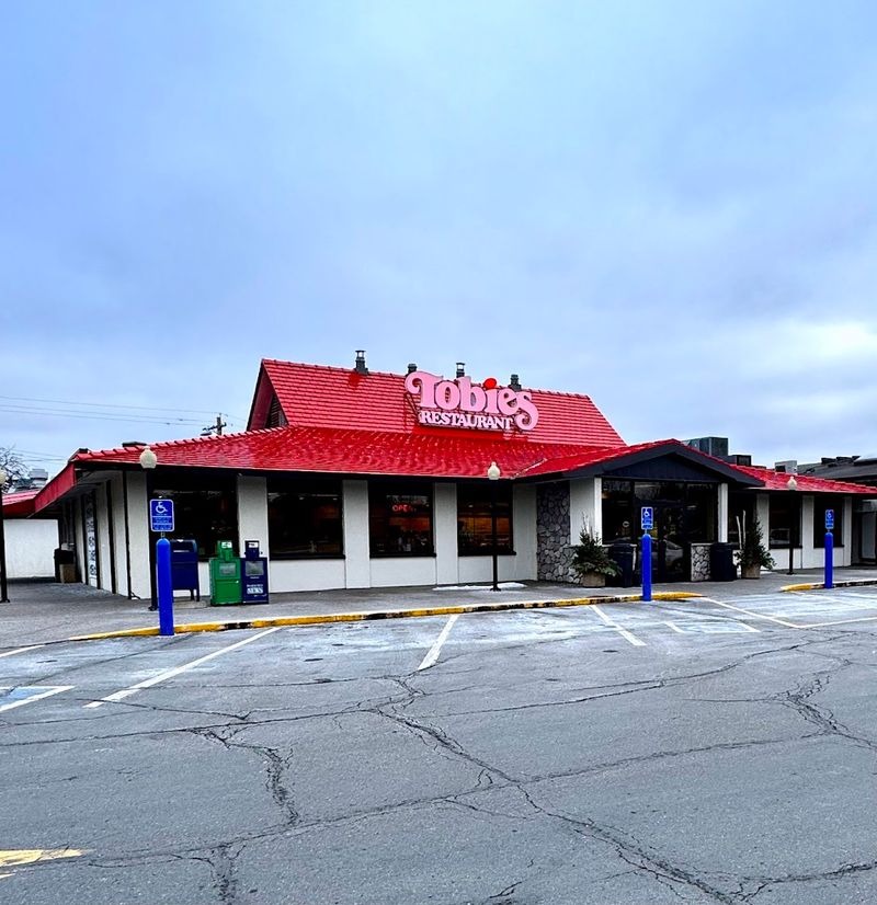 Tobies Restaurant & Bakery in Hinckley