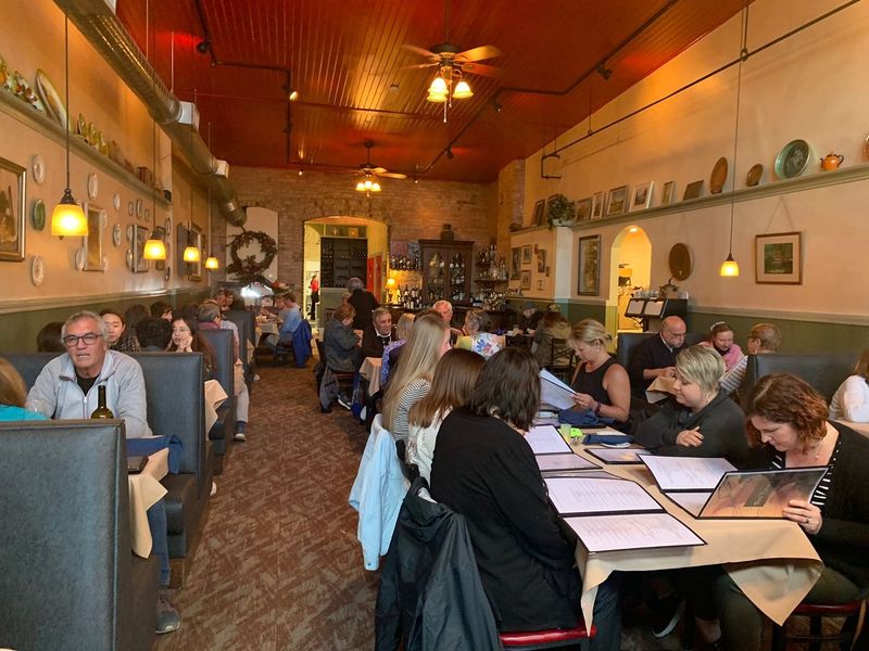 Red Raven Restaurant