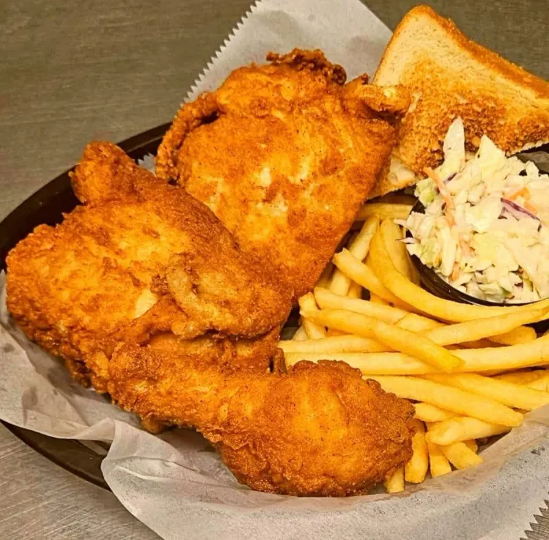 The Crow Bar & Grill (South Dakota)